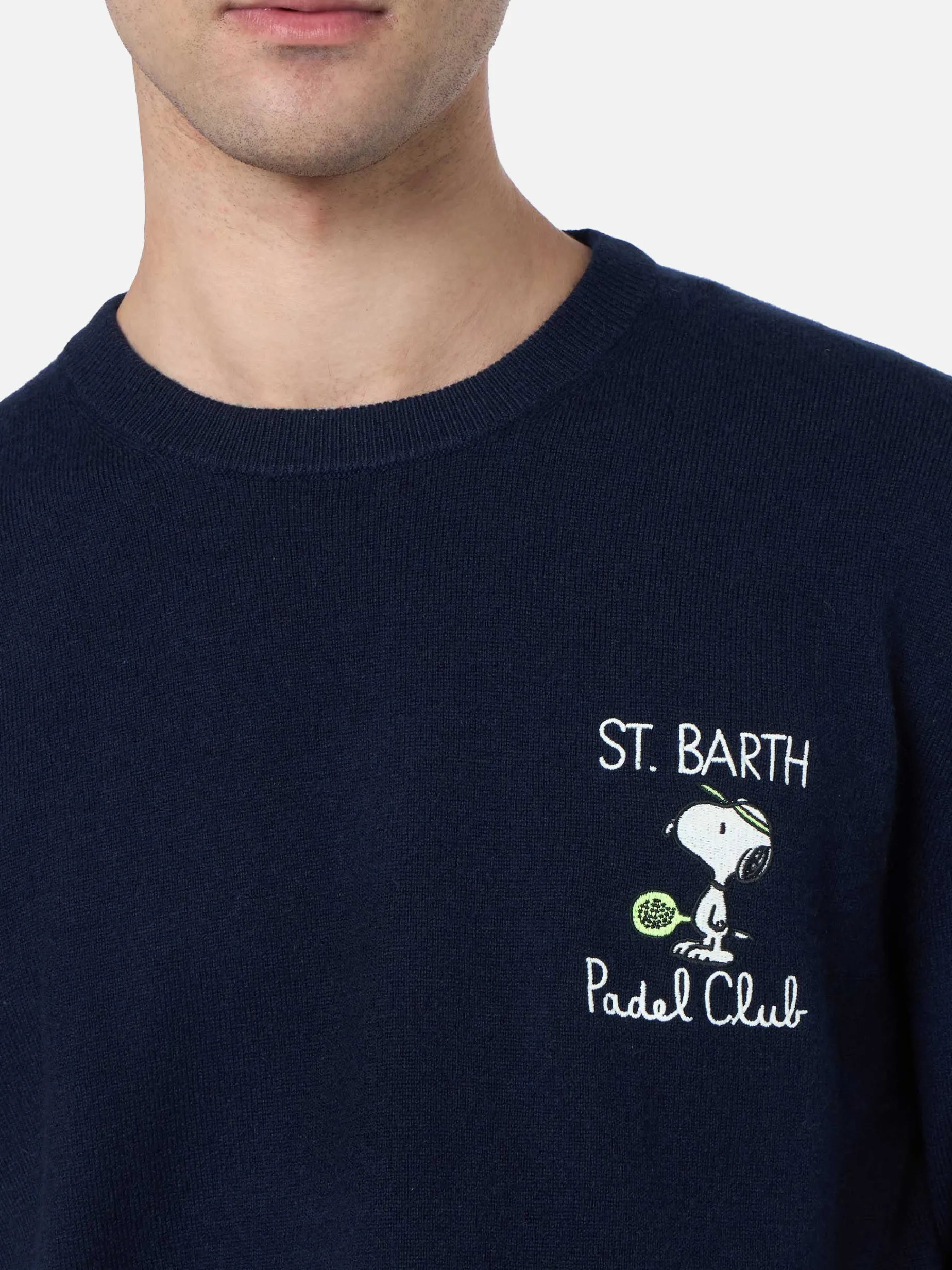Blauer Pullover für Herren Heron mit Snoopy Padel Mini-Stickerei | SNOOPY PEANUTS SPECIAL EDITION