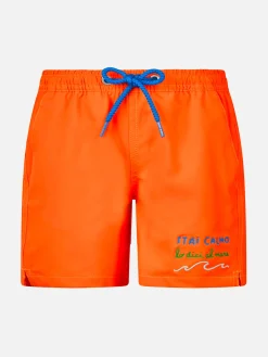 Boy Comfort Badeshorts mit „Stai Calmo Lo Dici Al Mare“-Stickerei