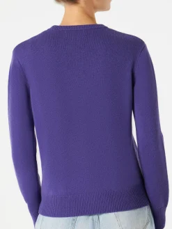 Damenpullover mit NO NO NO-Stickerei