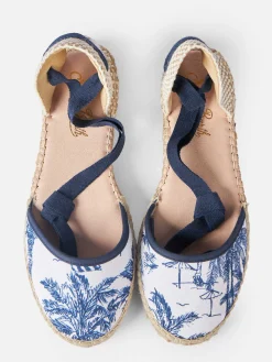 Flache Espadrillas mit Toile-de-Jouy-Print