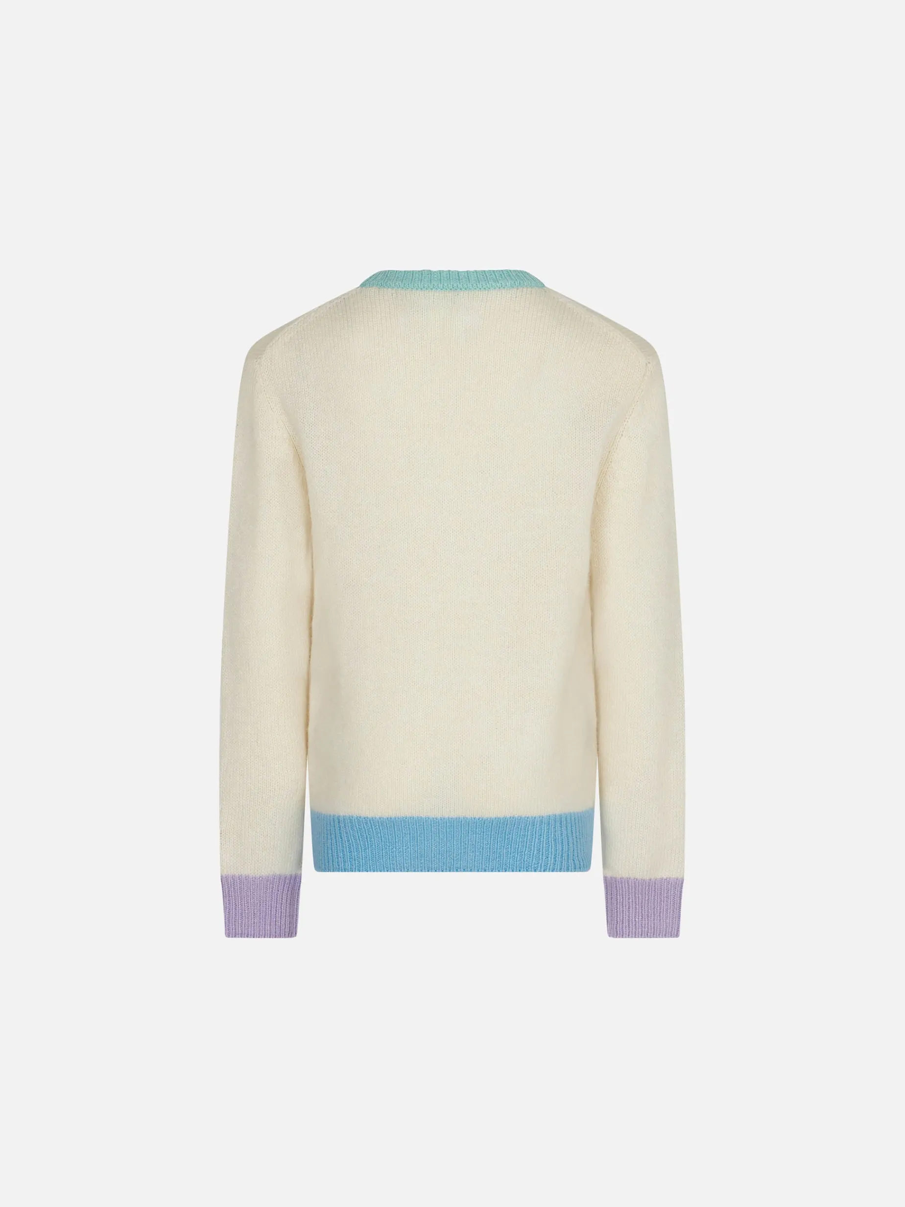 Gebürsteter Mädchenpullover mit Fransenstickerei