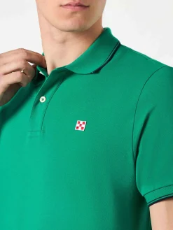Grünes Piquet-Polo mit St. Barth-Logo