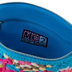 Hellblaue Häkel-Clutch „Parisienne“ mit Saint-Barth-Stickerei