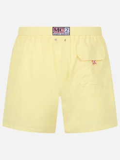 Hellgelbe mittellange Herren-Badeshorts Patmos