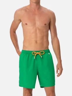 Herren-Badeshorts aus leichtem Stoff in Grasgrün Lighting Pantone | PANTONE-SONDERAUSGABE