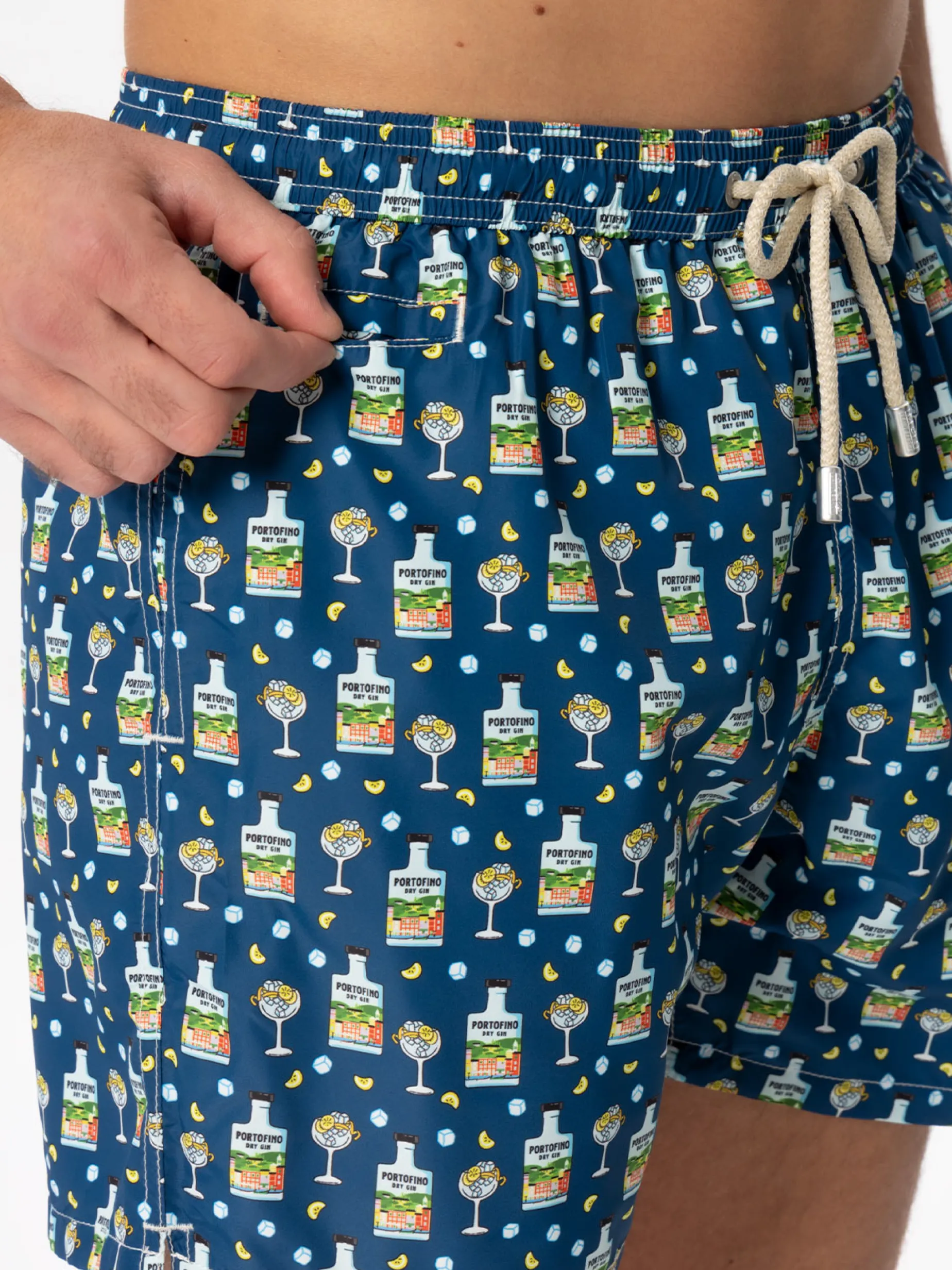 Herren-Badeshorts aus leichtem Stoff mit Portofino-Gin-Print | PORTOFINO DRY GIN SONDEREDITION