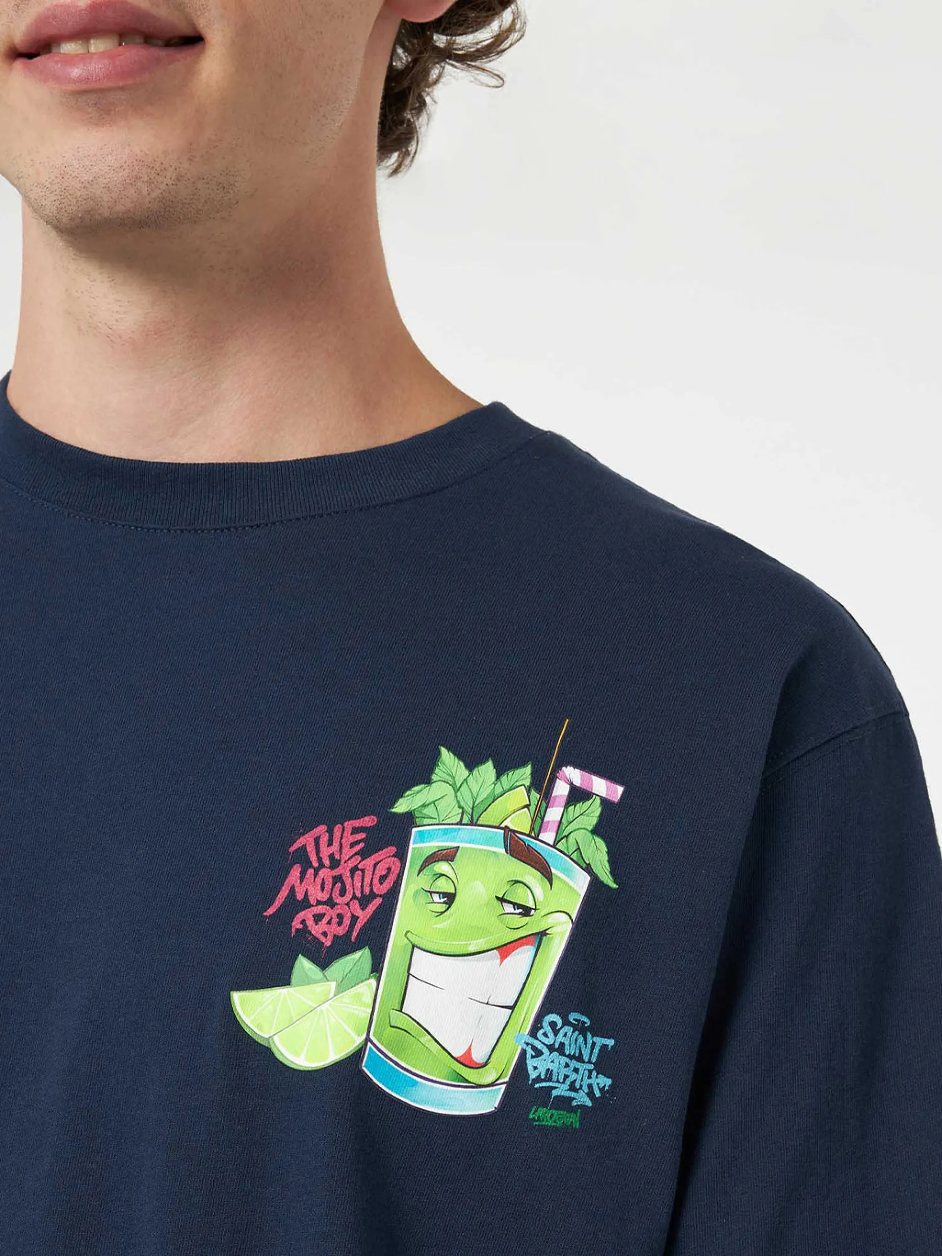 Herren-Baumwoll-T-Shirt mit platziertem Cryptopuppets Mojito-Aufdruck auf Vorder- und Rückseite | CRYPTOPUPPET-SONDERAUSGABE