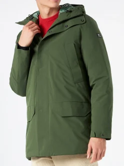 Herren-Parka mit Kapuze und militärgrünem Bandana-Print