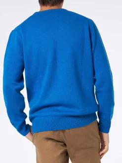Herrenpullover mit A far l'amore comincia tu-Stickerei