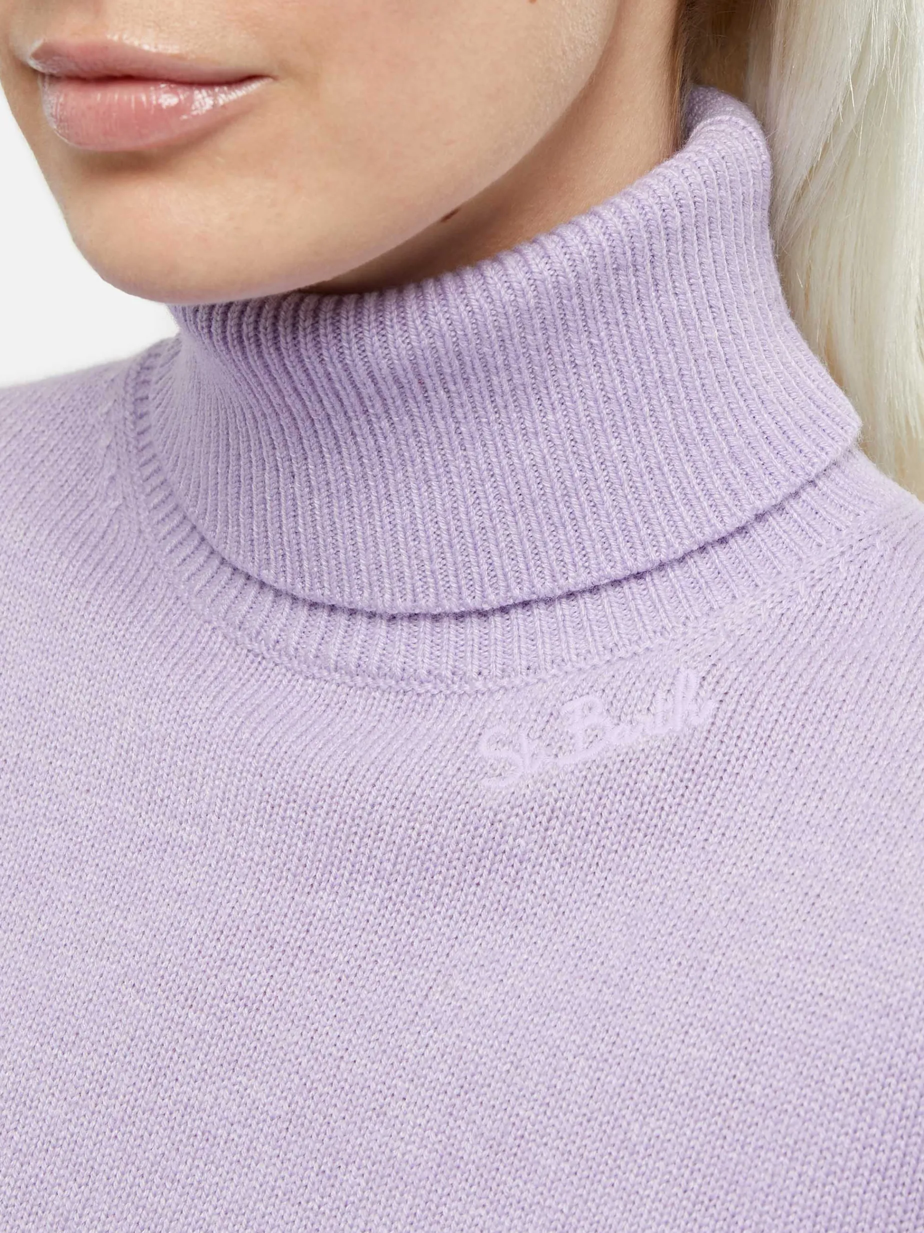 Lila Rollkragenpullover für Damen Moody