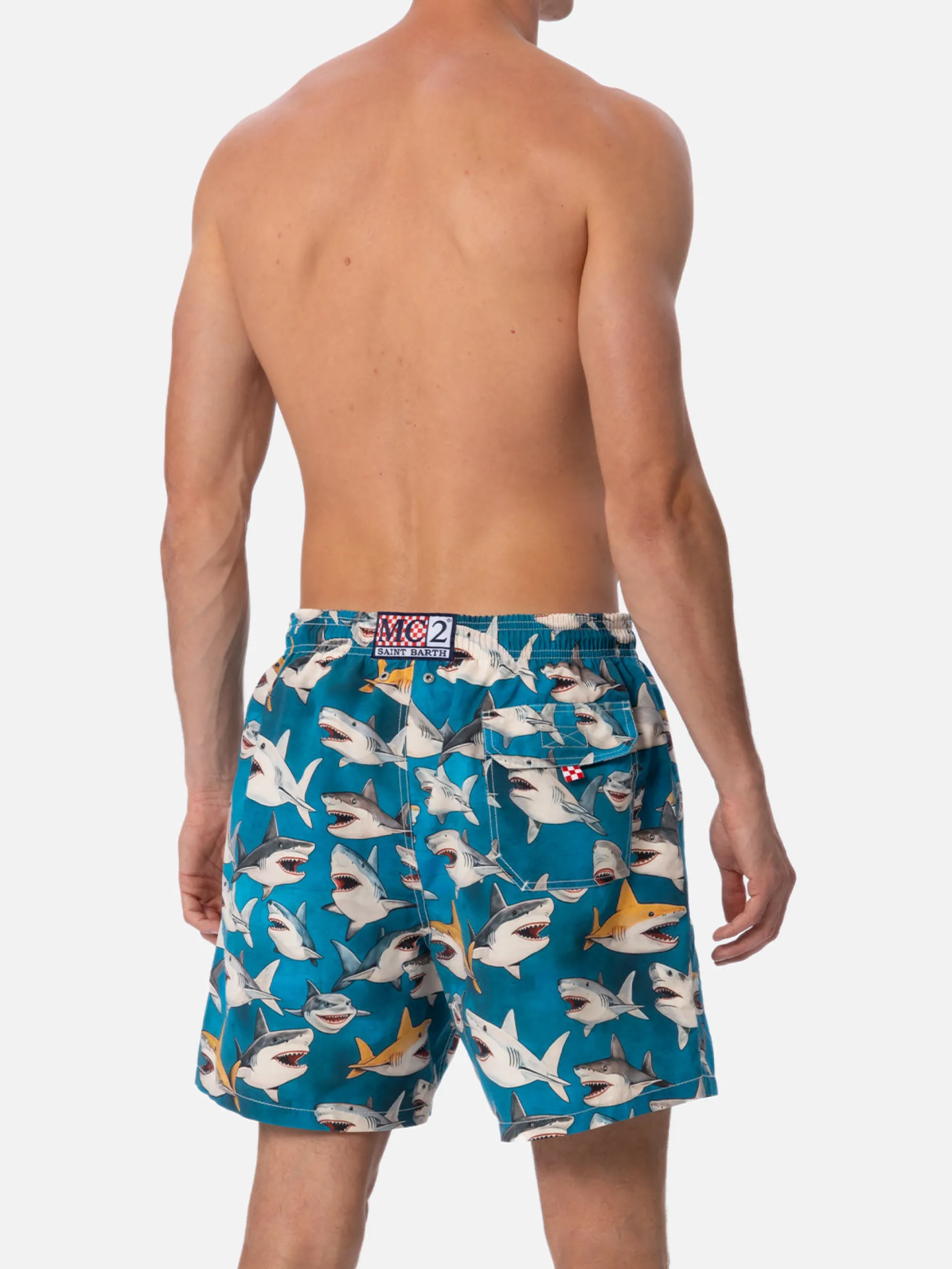 Mittellange Gustavia-Badeshorts für Herren mit Hai-Print | AI CO-CREATED DESIGN BY RICKDICK - POWERED BY RED-EYE