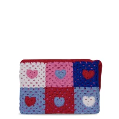 Parisienne-Häkelclutch mit Herzstickerei