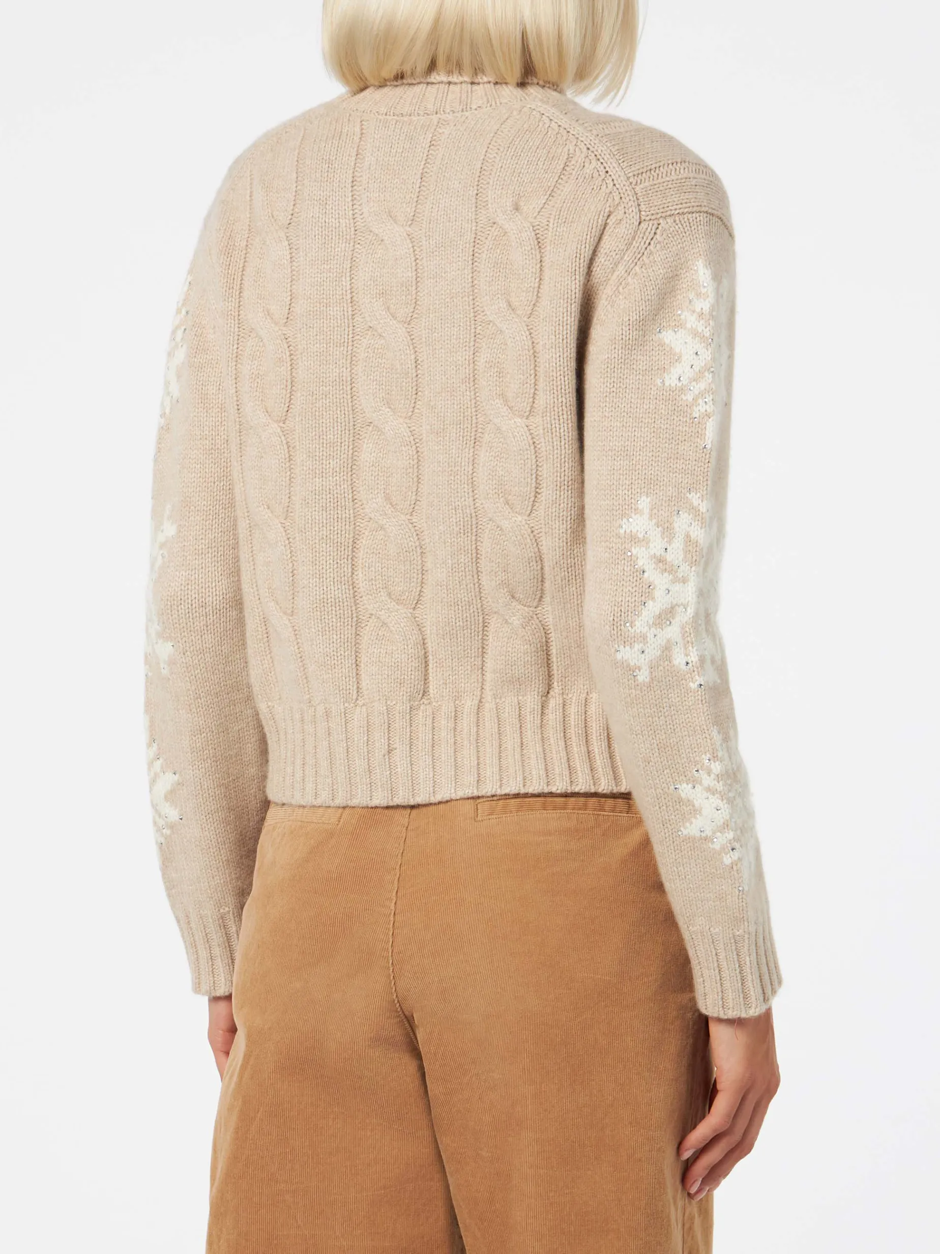 Rollkragenpullover für Damen mit Flechtmuster und Schneeflocken-Strasssteinen