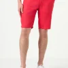 Rote Leinen-Bermuda-Shorts