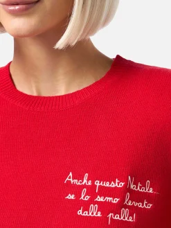 Roter Damenpullover „New Queen“ mit „Anche questo Natale...“-Stickerei | VACANZE DI NATALE SONDERAUSGABE