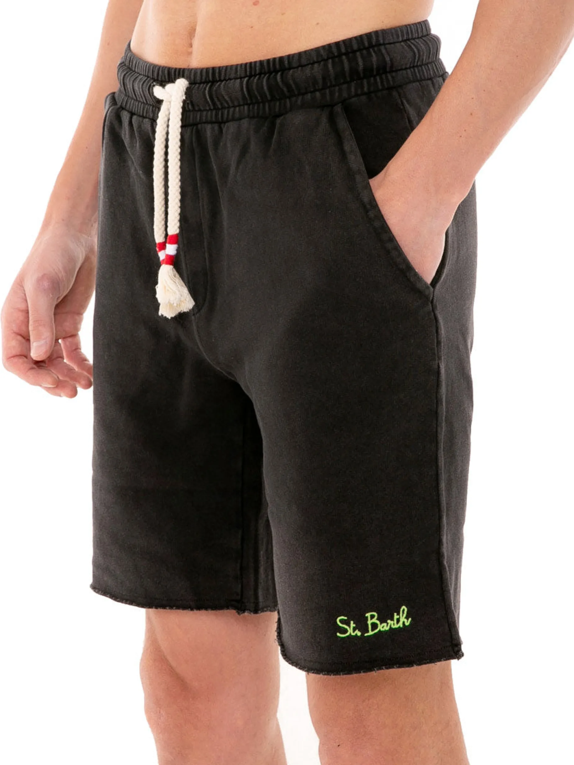 Schwarze Herren-Bermuda aus Baumwolle im verblassten Look