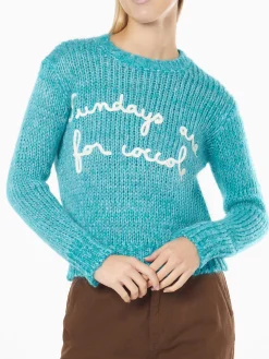 Weicher, kurz geschnittener Damenpullover mit Rundhalsausschnitt und „Sundays are for Coccole“-Stickerei