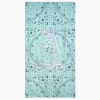 Weiches Frottee-Strandtuch mit wassergrünem Bandana-Druck