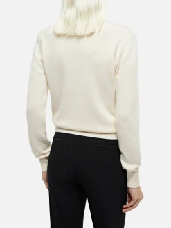 Weißer Damenpullover New Queen mit Apres-Love-Ski-Stickerei