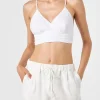 Weißes Bralette-Oberteil aus Leinen