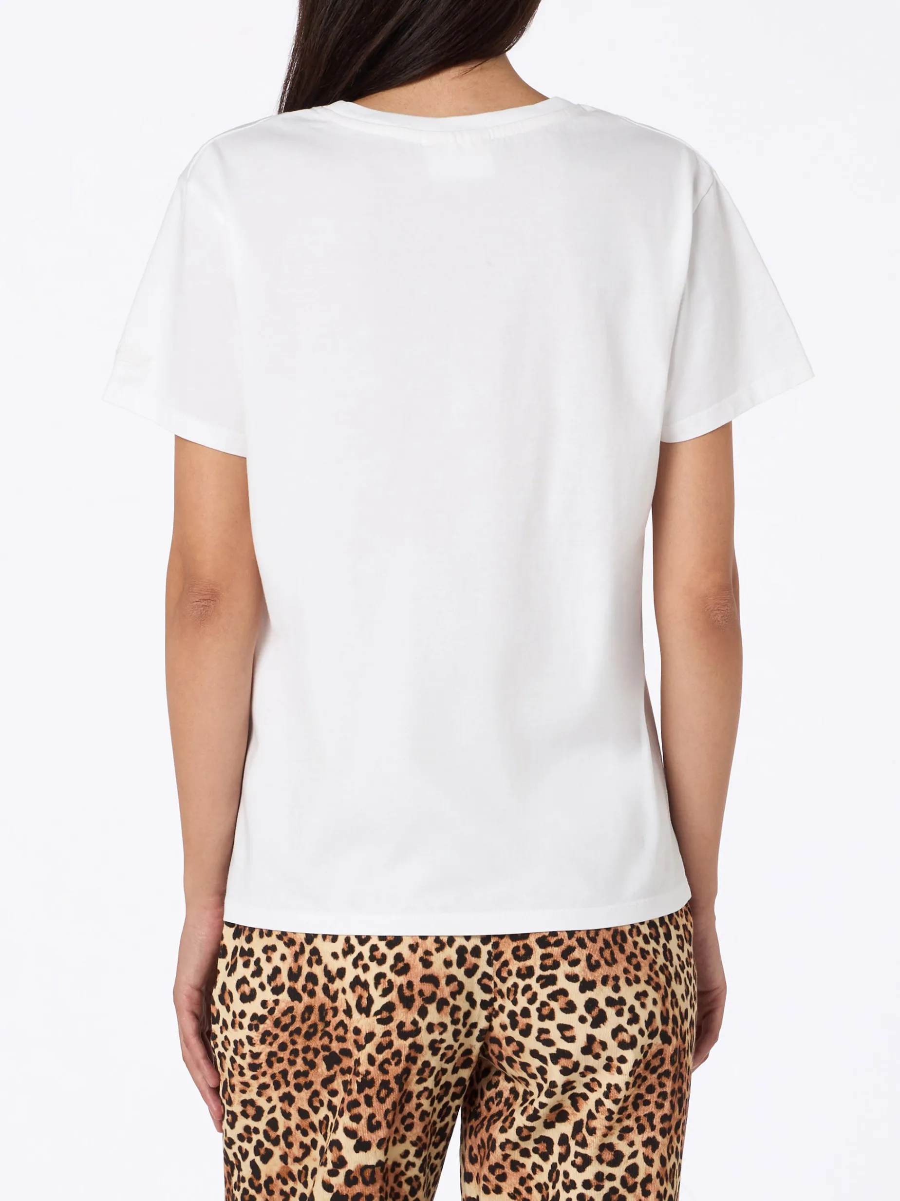Weißes Damen-T-Shirt Emiilie aus Baumwolljersey mit Rundhalsausschnitt und „Mi piace lui...“-Stickerei